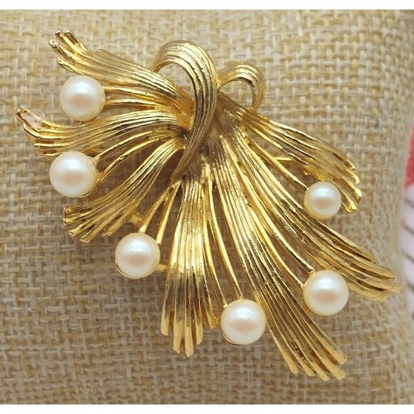 Vintage 1980's M JENT Gold Tone Art Deco Simulated Pearl Spray 2.5" Brooch Pin - Picture 4 of 7